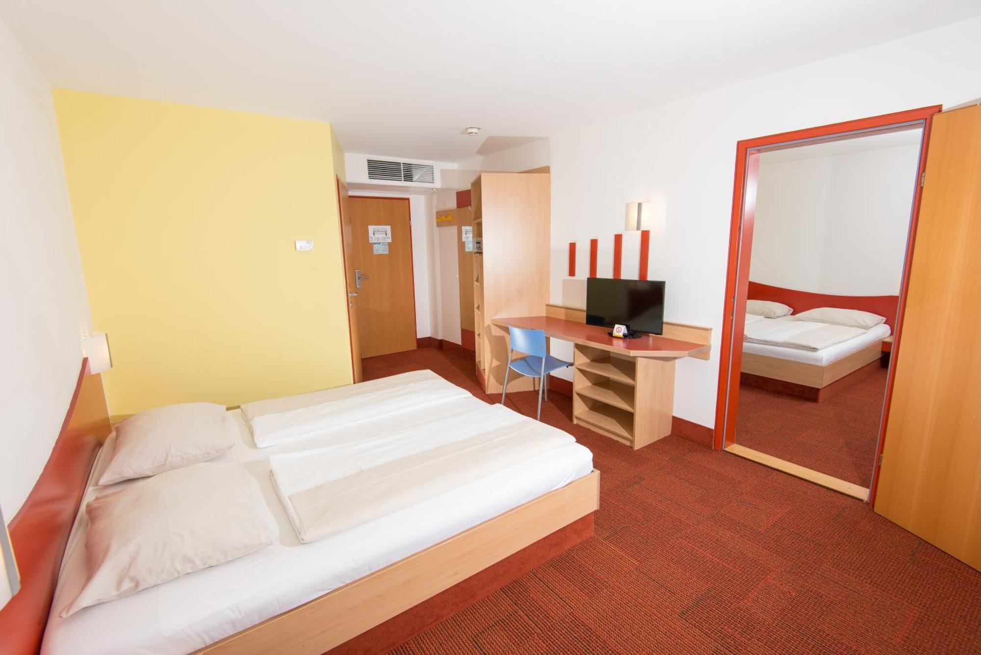 H2O Hotel-Therme-Resort, Fuer Familien Mit Kindern Bad Waltersdorf Kültér fotó
