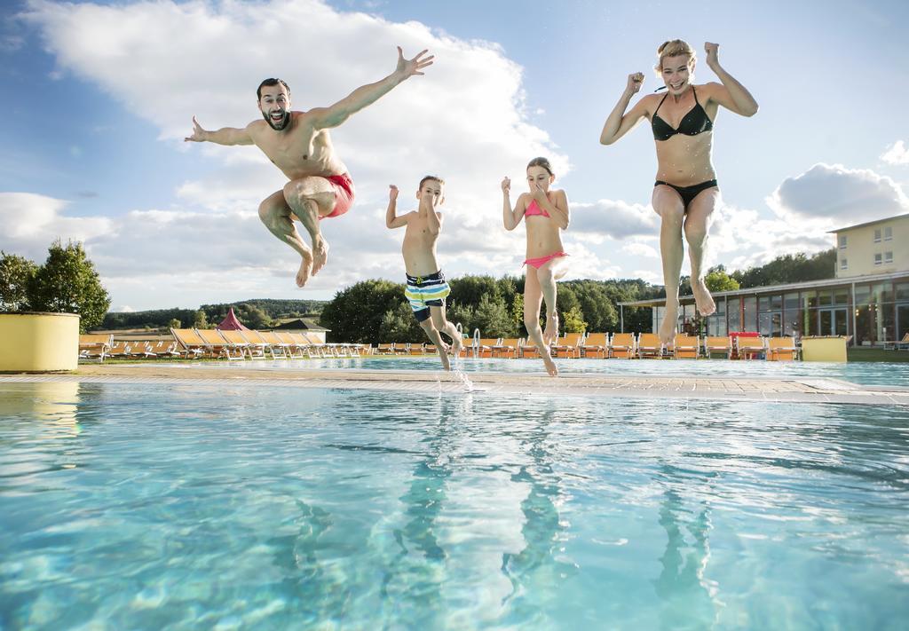 H2O Hotel-Therme-Resort, Fur Familien Mit Kindern Bad Waltersdorf Kültér fotó