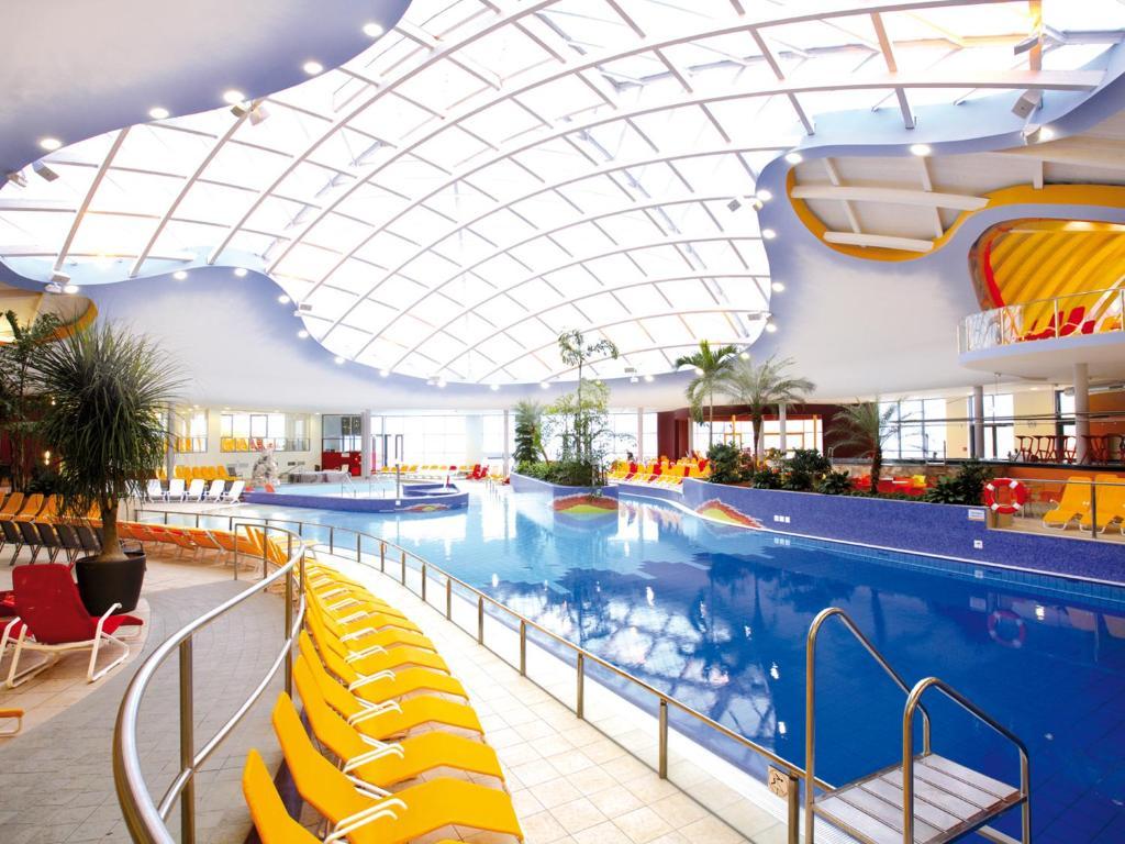 H2O Hotel-Therme-Resort, Fur Familien Mit Kindern Bad Waltersdorf Kültér fotó