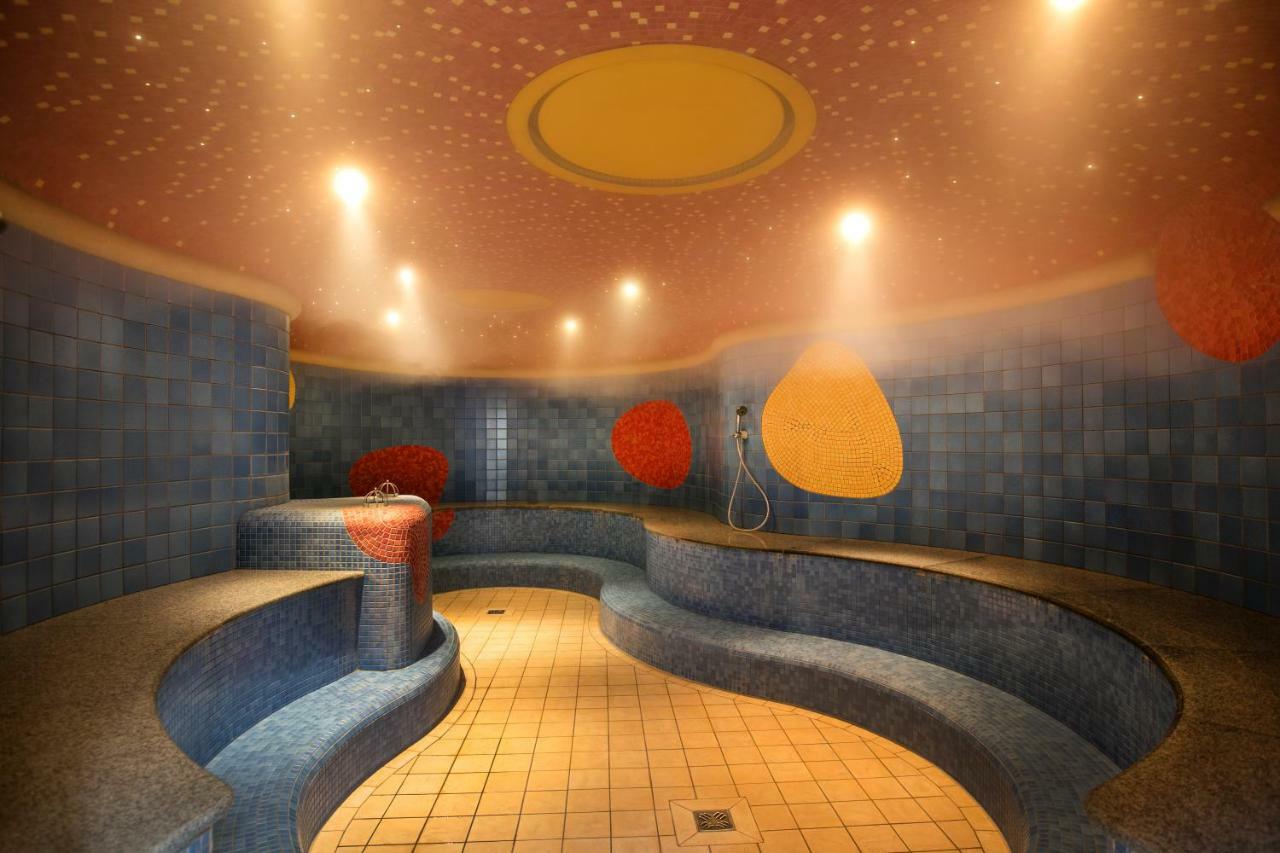H2O Hotel-Therme-Resort, Fuer Familien Mit Kindern Bad Waltersdorf Kültér fotó