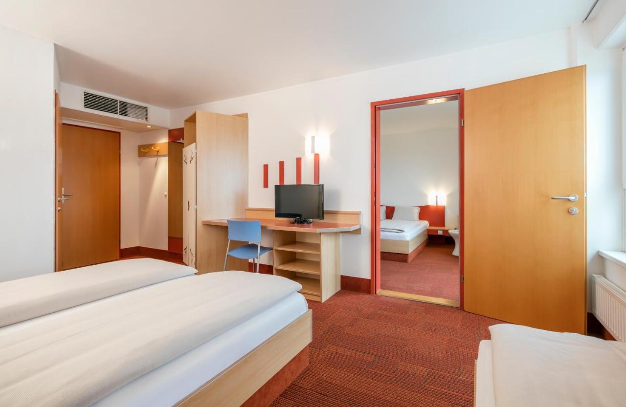 H2O Hotel-Therme-Resort, Fuer Familien Mit Kindern Bad Waltersdorf Kültér fotó